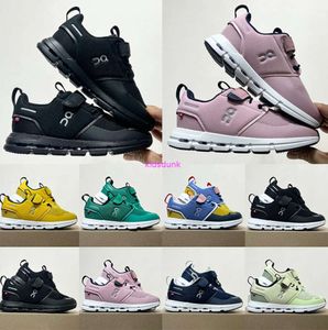 2024 On Cloud Kids Shoes Sports Outdoor Athletic UNC Black Children White Boys Girls Casual Fashion Sneakers Kid Walking Toddler Sneakers Storlek 26-37es