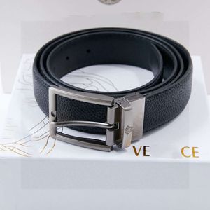 Designer Luxury Verseneness Belt Fashion Mens Classic Lychee Needle Buckle Wide Soft Leather Strap Mångsidig byxor Midjebälte med logotypen 120 cm