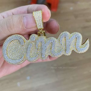 Gioielli Hip Hop Ciondolo con lettera personalizzata ghiacciata da uomo in argento sterling 925 Vvs Moissanite con diamante numero nome iniziale