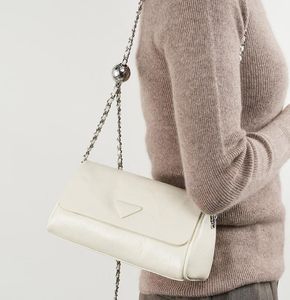 Kvinnor cylinder axelväska designer svart kedjepåse klaff äkta läder koppling lady klassisk lyx crossbody cowhide underarm handväska hög kvalitet tote