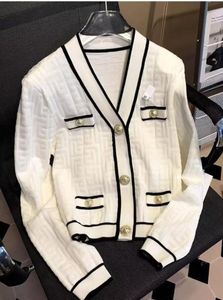 Moda feminina de alta qualidade com decote em V macio clássico malhas suéteres cardigan jaqueta suéter de malha com botão meninas desinger suéteres brancos para mulheres