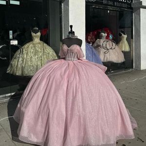 Розовые блестящие платья Quinceanera, бальное платье с открытыми плечами, милое платье 16 лет, бисер, хрустальные вечерние платья знаменитостей, выпускные платья de 15