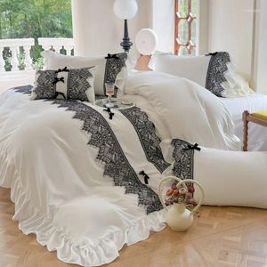 Set biancheria da letto Set copripiumino francese retrò di lusso principessa pizzo cotone volant lenzuolo trapunta king size