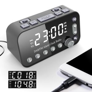 Radio DAB FM Radio LED Digital Alarm Clock Snooze Brightness Adjustable Table Clock Bedside Wake Up Clock Dual USB Rechargeable Clocks