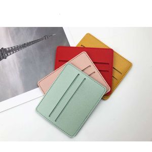 1 PCS MANS PU LEATHER CARLER NEW NEW Simple Bus Card Storage Bag Men and Women Ultra-Thin Card Card Card Card Card Card Card