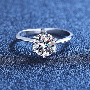 T Classic Six Paw Mullite Ring Female Voice Live Wedding Proposal Diamond Drill Tiktok。