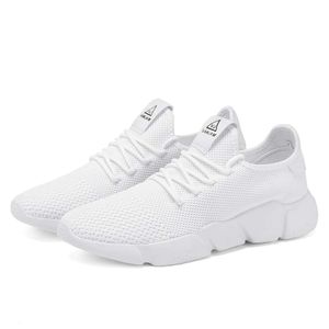 2024 Sports andningsbara fashionabla, lätta, avslappnade herrskor, Vamjam Mesh Running Shoes 49 771 699