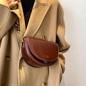 ألوان صلبة Flip 2021 الموضة الجديدة عالي الجودة PU Leather Women Womener Designer Vintage Small Counter Messenger Bag2339