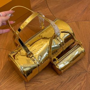 特許レザーデザイナーバッグピローバッグ週末旅行バッグハンドバッグファッションゴールドシルバートートバッグ女性ジッパーショッピングショルダーバッグ財布男性シリンダーハンドバッグ