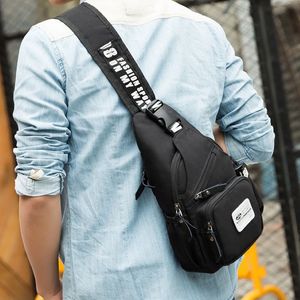 Tasarımcı- Oxford çanta göğüs paketi erkekler messenger çantalar gündelik seyahat erkek küçük retro omuz çantası crossbody daypack 20 6 5 31 5297n