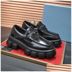 ドレスシューズデザイナーLoafer Man Monolith Black Leather Loafers Gentleman Chunky Patent MoccasinsプラットフォームペニースニーカーライトラバーDHSVL