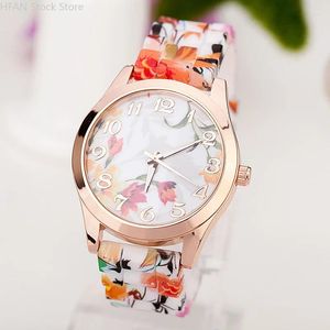 Zegarek na rękę swobodną modną zegarek drukowany silikonowy pasek z czasem luksusowy kwarc zegarki kobiety kwiatowy wzór wielokolorowy na rękę