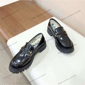 Designer womens loafers Spring and Autumn new fashion leather dress shoes High quality platform leather shoes Metal double buckle brand shoes banquet shoelaces