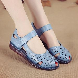 Sandalen 2024 Sommer Damen Müßiggänger Atmungsaktive echte Leathe Wohnungen Schuhe Frau Slip On Casual Hollow Out Round Toe Soft Comfort