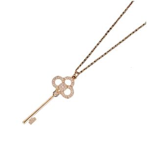 Tiffiny Necklace Designer Women Original Quality Necklaces Gold Plated 18K Gold Inlaid Diamond Heart Crown Key Necklace Full Diamond Key Collar Chain