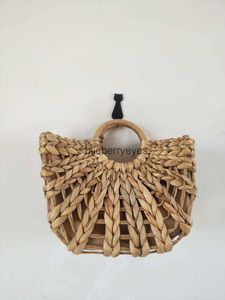 Totes 2023 New internet celebrity with hollowed out womens straw bag summer womens bag beach bagH24223