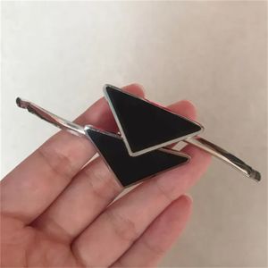 Metal Hot Triangle Hair Entrainment Printed Girls Triangle Letter Hairpin 3 Colors Fashion Hair Accessories of High Quality 002