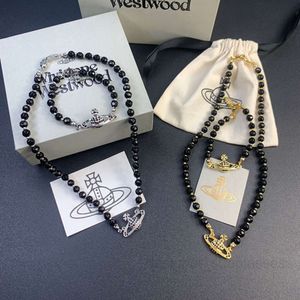 Colar Planeta Colar de designer para mulher Vivienen Joias de luxo Viviane Westwood Viviennes Colar de diamante cheio de Saturno Ágata preta em estilo inglês feminino D