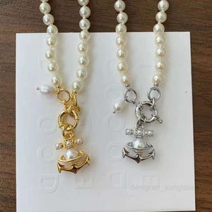 女性用プラネットネックレスデザイナーネックレスVivienen Luxury Jewelry Vivianviviane Westwood Highバージョン土星船アンカーパールネックレス