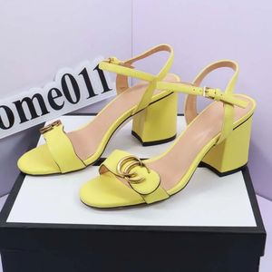 Sandals 5-7-10cm designer slippers sandals leather slippers sandals high heels fashionable beach flip flops floral bathroom stripes summer 240412GWKN