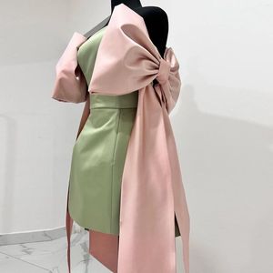 Lässige Kleider, süße große Schleife, Satin, Damen-Mini-Maxi-Kleid, trägerlos, A-Linie, kurzes Geburtstags-Partykleid, Valentinstag