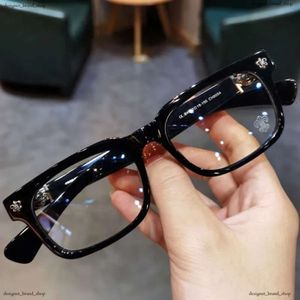 Ch Cross Heart Luxury Women Chromees Glasses Frame Chrome Brand Eye Lens for Men女性レトロフラットミラーペアの近視心臓高品質の眼鏡フレーム376 250