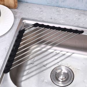 Lavello Scolapiatti Rack Design a Triangolo Pieghevole Filtro per l'acqua Cucina Rack di stoccaggio in acciaio inossidabile 304 Ciotola Piatto Porta verdure MHY055