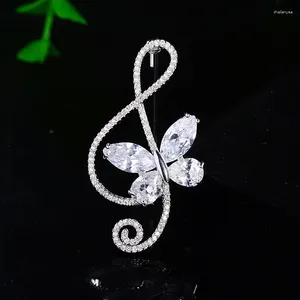Spille Spilla con zirconi temperamento femminile di fascia alta Delicata nota musicale Farfalla corpetto Accessori per cappotti creativi personalizzati