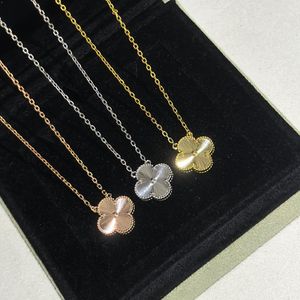 Designer jóias van colar ouro prata pingente quatro folhas diamante luxo clássico para mulheres longa cadeia titânio prata pated multicolor com caixa