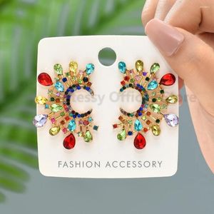 Kolczyki stadnorskie Imitacja Pearl Circle Bohemian Trend Luksusowa marka Rhinestone Rining Big Ear Studs for Women Vintage Biżuteria