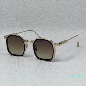 fashion design square sunglasses metal rectangulaire frame simple and elegant style outdoor UV400 protective glasses