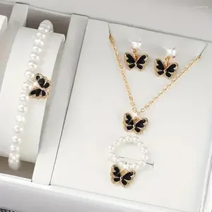 Armbanduhren Damen Schmuck Damen Schmetterling Anhänger Set mit Kunstperlen Halskette Verstellbarer Riemen Uhr Ohrringe zum Geburtstag