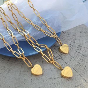 Hängsmycken amaiyllis 18k guld mode hip hop tung persika hjärtat tjock kedja halsband hänge kärlek tröja långa smycken