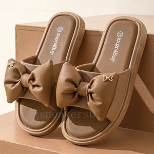 Flower Designer Beach Slides tofflor lägenheter Kvinnor Sandaler Flip Flops Slide Mules Fashion Ladies Summer Home Slide Khaki