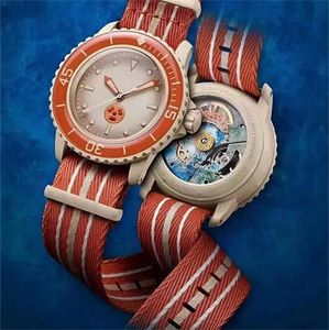 Ocean Watch Erkekler Tasarımcı Saatler Quarz Biyoseramik Montre Homme 42mm Naylon Saat Bandı Lüks Saat Gündelik Otomatik İzleme Basit SD049