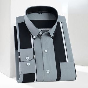 Camicie eleganti a righe da uomo Slim Fit Moda Camicia coreana Camicia scozzese sociale maschile Manica lunga Business Office Casual Uomo 240219