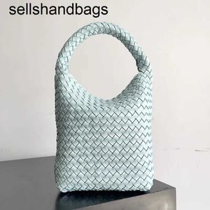 Сумка-тоут Hobo Cabats Bag BottegVenets 7A Bag Woven Cloud Роскошное маленькое ведро Зеркальное качество 100 кожаных модных женских сумок на ремне Коричневый Черный с карманом на молнии