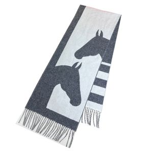 10A 디자이너 남자 Twilly Scarf Soft Keep Keep 따뜻한 길고 다목적 숄 드 Luxe Cachemire 4 시즌 숄 패션 레터 스카프 ma tau h