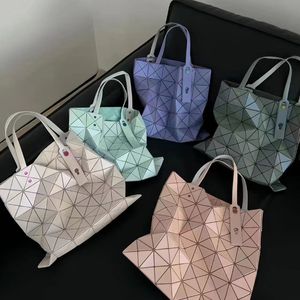 10a toppkvalitet kvinnor en axel crossbody väska designer handväska präglad korn kohud läder tote hobo tambourin messenger väska plånböcker totes