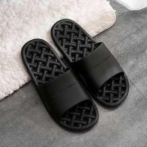 Тапочки на плоской подошве с отверстиями для мужчин, женские резиновые сандалии, летняя пляжная обувь для ванны и бассейна, мужская обувь