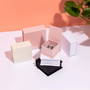 Jewelry 10pack Bulk Solid Color Closure Top Flip Jewelry Gift Box Packaging Magnetic Jewellery Paper Boxes With Grey Sponge Wholesale