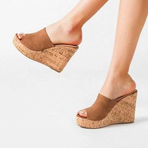 Slippers Comemore 2022 New Summer Womens Leisure Platform Wedge High Heels Slippers Fashion Open Toes Roman Womens Sandals Slippers Mule J240224