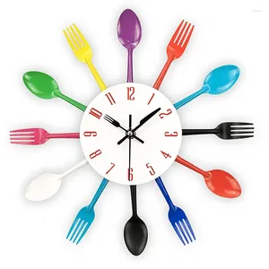 Orologi da parete Posate Orologio da cucina in metallo 3D rimovibile Design moderno Cucchiaio Forchetta Specchio Decorazioni per la casa