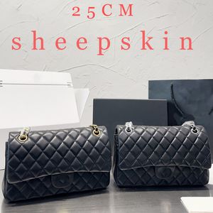 Siyah Crossbody Bag Omuz Çantaları Tasarımcıları Kadın Tasarımcı Çanta Yüksek Kaliteli Çanta Lüks Pembe Çanta Moda Çantaları Akşam çantası koyun ve gümüş zincir çanta