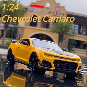 Diecast Model Arabalar 1 24 Chevrolet Camaro alaşım Diecast Spor Araba Model Oyuncak Simülasyon Aracı Çocuklar İçin Oyuncakları Geri Çekin Hediyeler A327