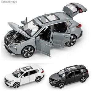 Diecast Model Cars 1/32 Nissan X-Trail SUV Miniatura Diecast Toy Car Model Sound Light Portas que podem ser abertas Coleção educacional presente para menino criança