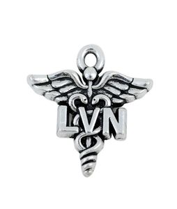 Infermiera professionale con licenza medica placcata in argento antico LVN Charms Caduceo Simbolo medico Charms AAC1782391612