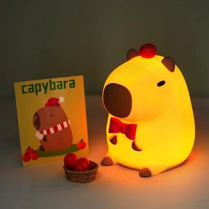 貪欲なシリコーンLED Capybara Night Light Animal Lamp Touch Sensor Nightlight Children Kidベッドサイドベッドルーム装飾誕生日プレゼント240220