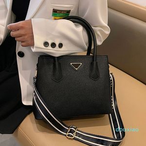 Abendtaschen Frauen lässig Designer Tasche Hochzeit Date Leder Handtasche Buchten Umhängetasche