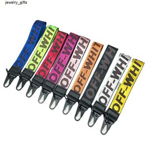 Jiejingchao Brand Offhite Key Chain Yellow Canvas تطريز الرسائل الإنجليزية معلقة الهاتف المحمول